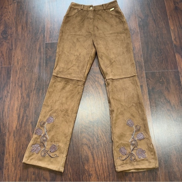 ST. JOHN BY MARIE GRAY micro suede embroidered patch flare high rise pants 4 EUC - Picture 1 of 16